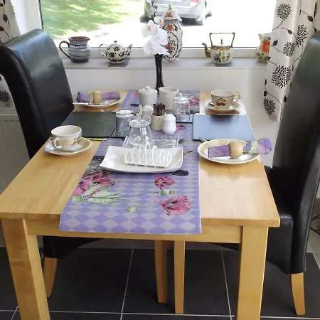 Fuschia Bed & Breakfast *